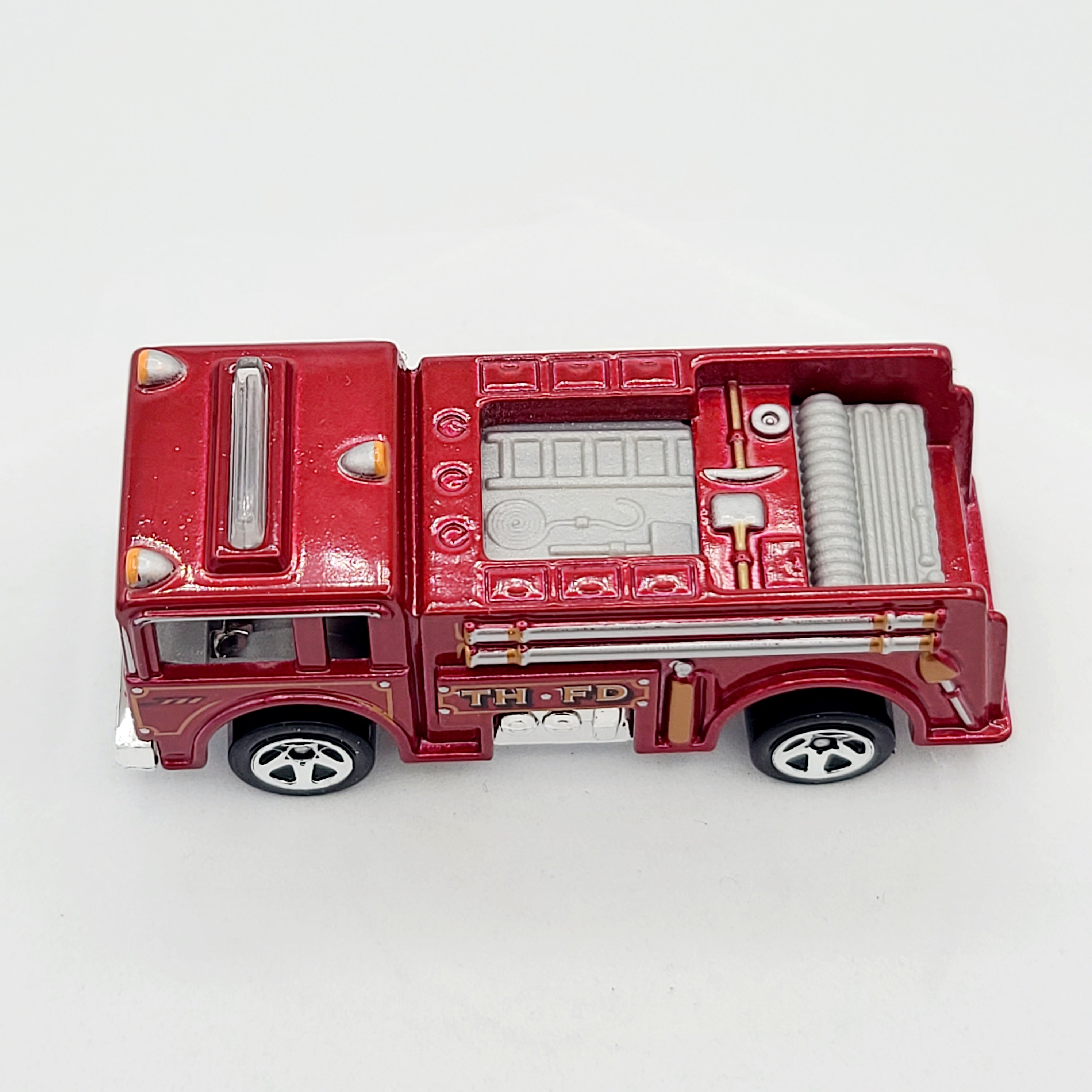 Hot Wheels Fire Eater Fire Engine (2009 HW Basic - Treasure Hunt)